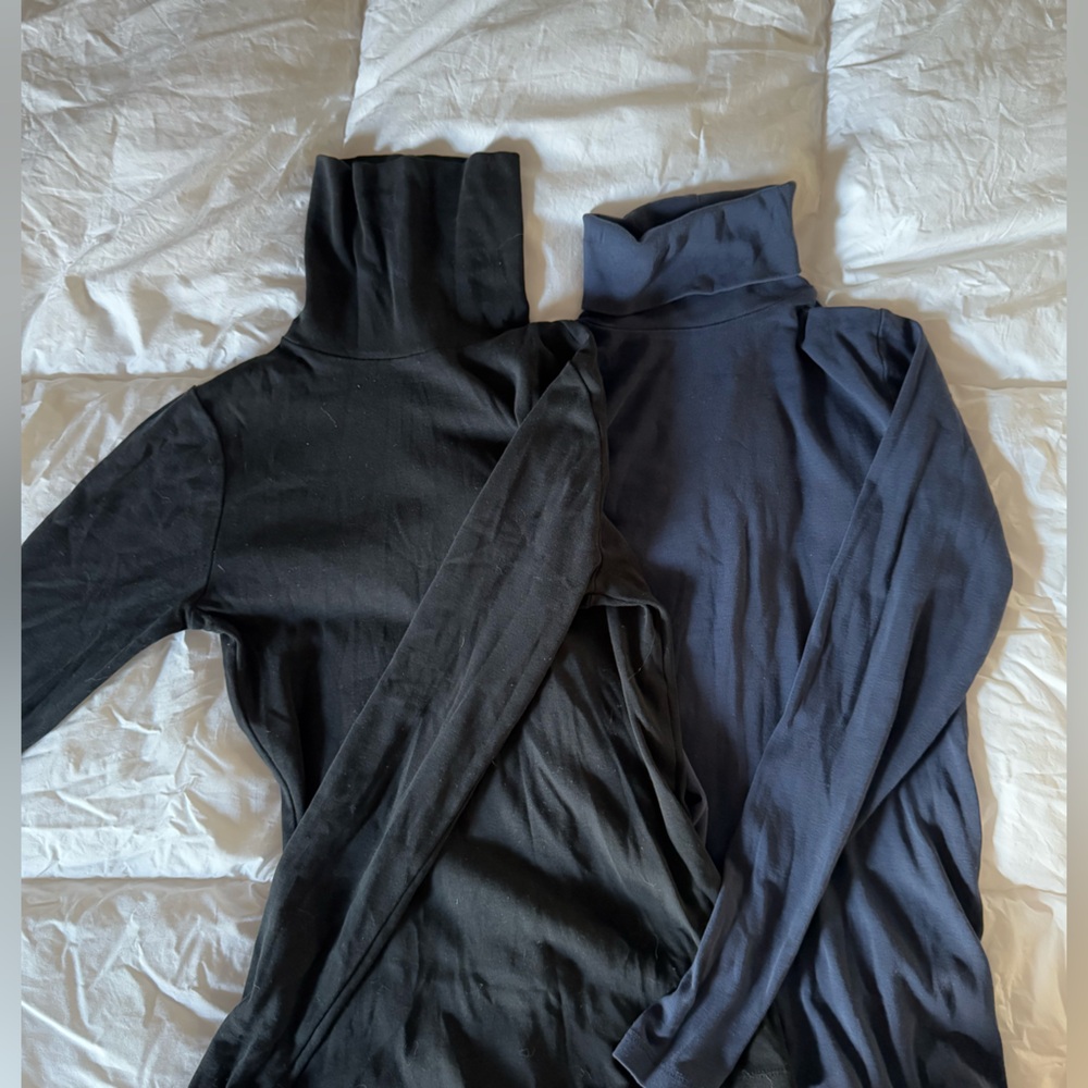 J Crew Perfect Fit turtleneck S Black & Navy